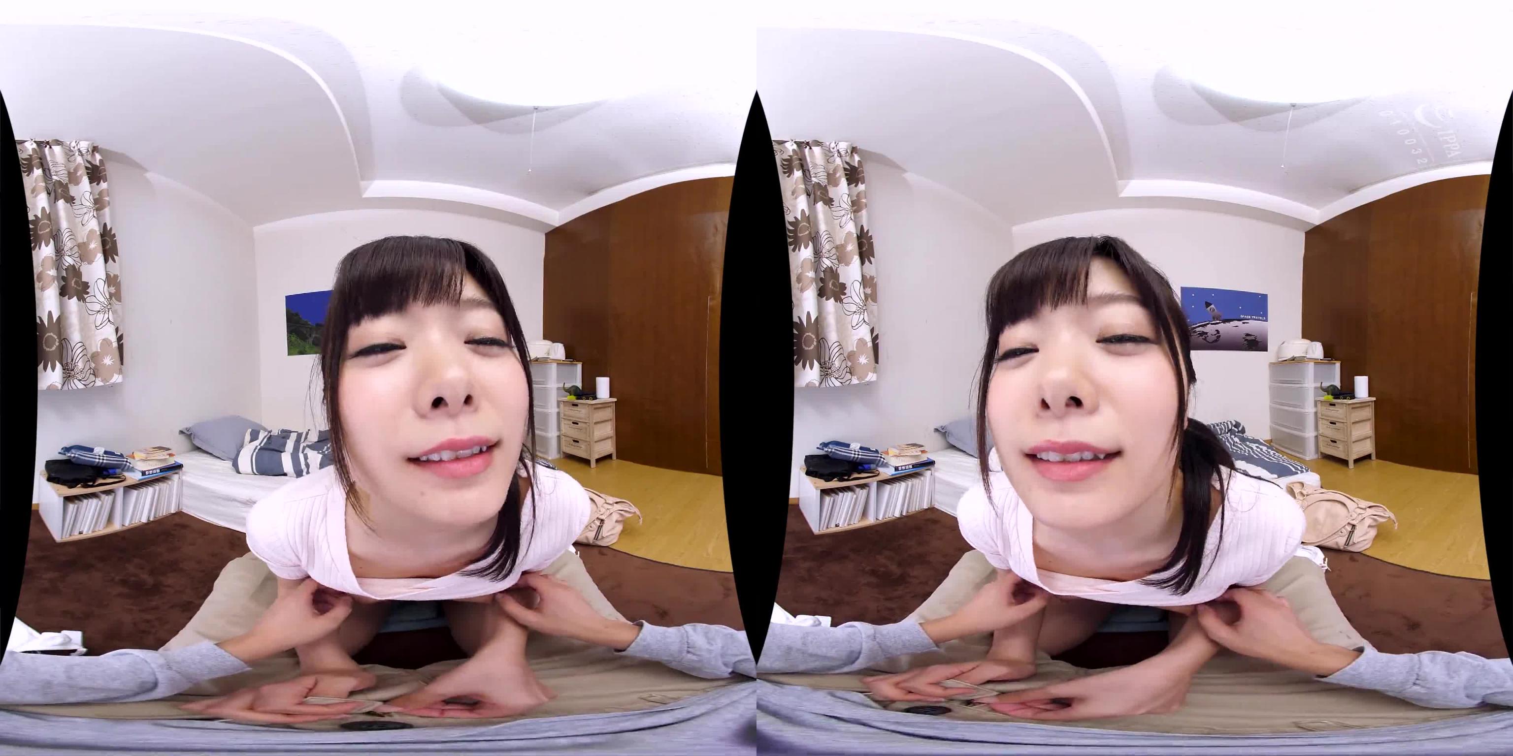 【3】VR 长篇 在满是女性的客满电车上顶到爽&看到爽！ 第三集 AVOPVR-127 预览截图 8