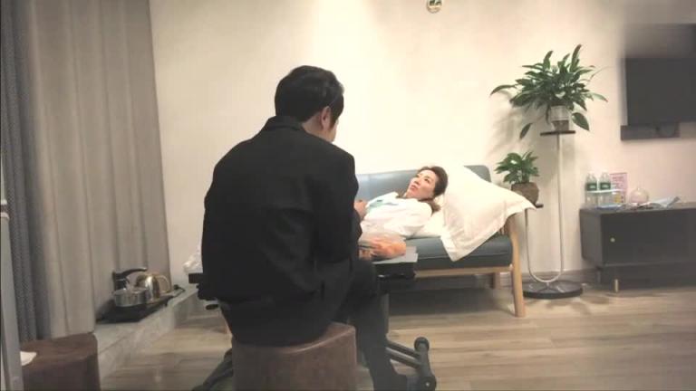 40岁人妻少妇!水汪汪的骚穴!操的她嗷嗷叫!少妇就是爽! 预览截图 10