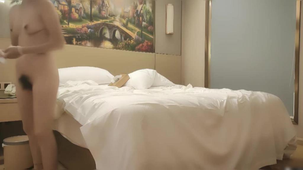 极品颜值小妹背着男友做兼职 预览截图 11