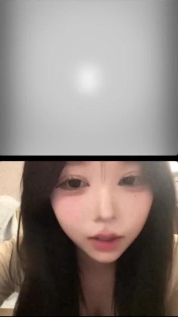 【韩国网红】极品❤️网红女高私拍流出约啪自慰反差万物舔食吸茎样子真销魂 预览截图 1