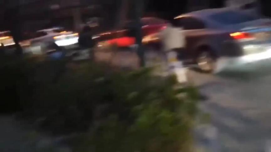 【北京天使】户外全裸露出任务 预览截图 10