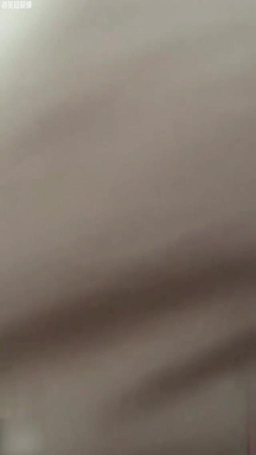 【真实绿帽】骚母狗偷情一边吃鸡巴一边给男友打电话 预览截图 12
