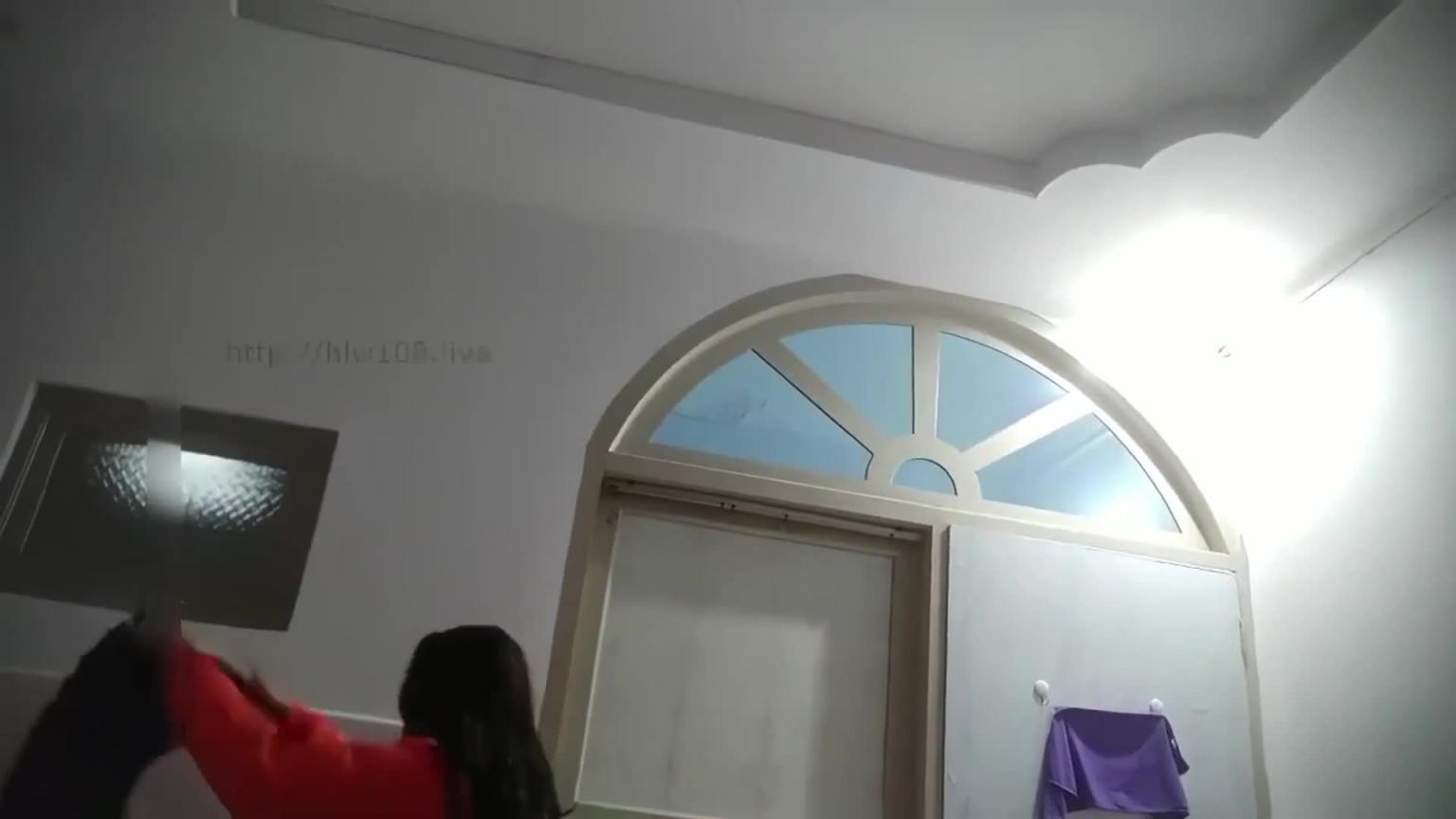 按摩店明星脸老板娘,几百块钱操3000质量的逼 预览截图 12
