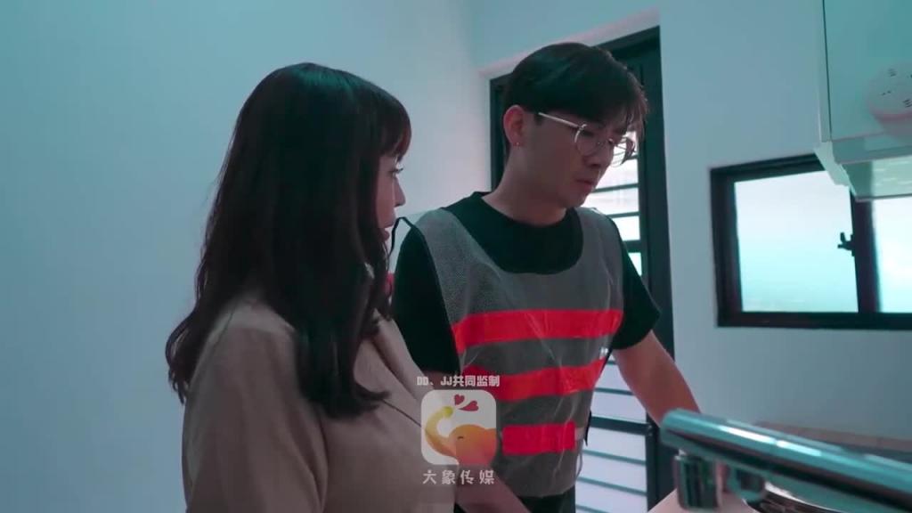 孕妻性冷感泄欲在岳母体内 预览截图 2