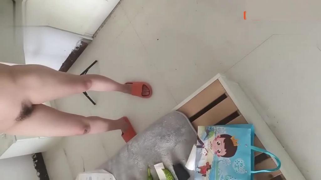 【母子】疫情期间儿子在家操妈妈 预览截图 9