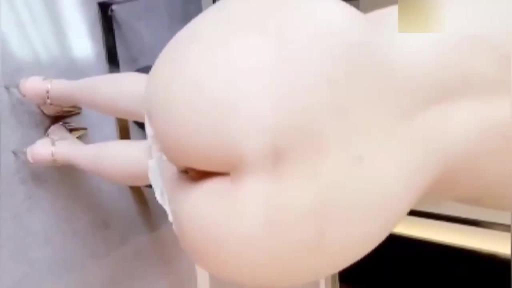 极品绿奴骚妻天生的贱货对白淫荡 预览截图 12