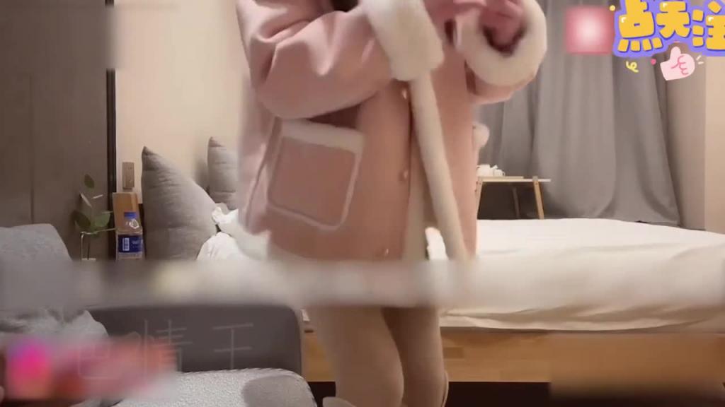 气质温婉可人约了个因整容欠钱而下海的在校大学生 预览截图 2