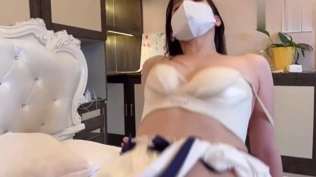 兄妹大乱伦，辅导妹妹做功课竟然强迫做爱 预览截图 8