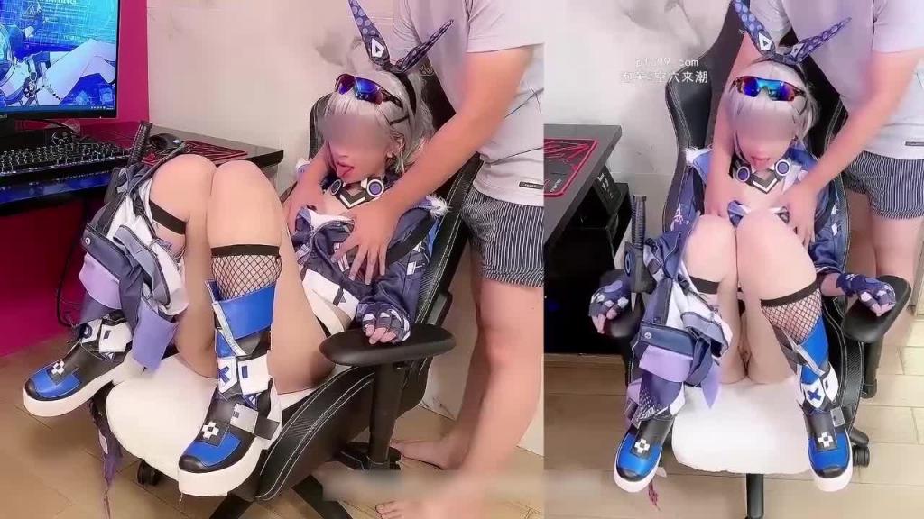 【高潮50次】敏感体质反差少女不断高潮 预览截图 5