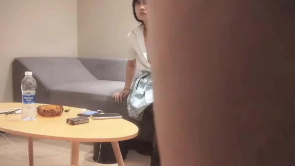 乖巧小姐姐,jk制服黑丝 预览截图 7