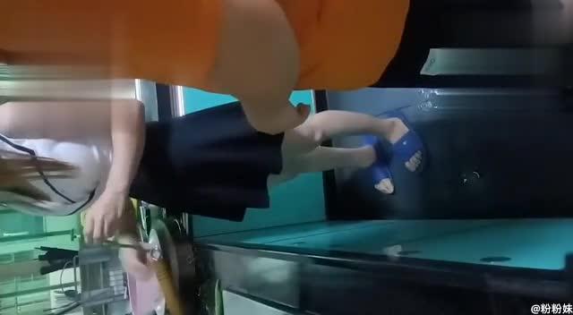 光棍强暴亲嫂子 预览截图 3
