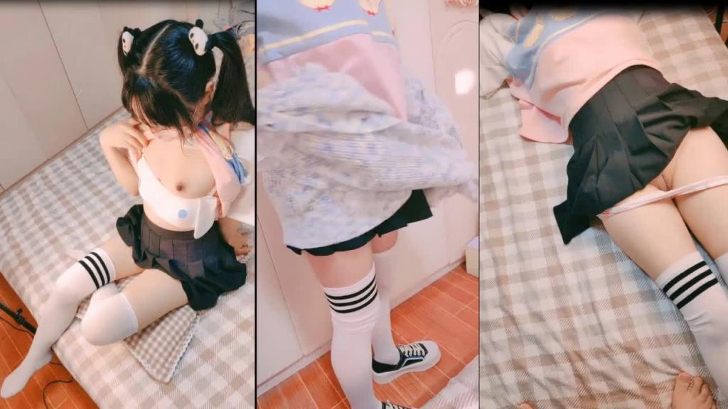 天然白虎双马尾小罗莉!卡扒下卡哇伊小内内爆操嫩穴 预览截图 5
