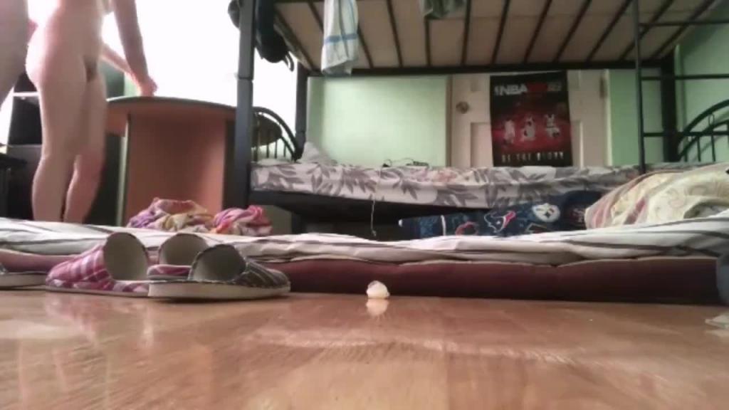 偷上室友女友还录下来收藏 预览截图 12