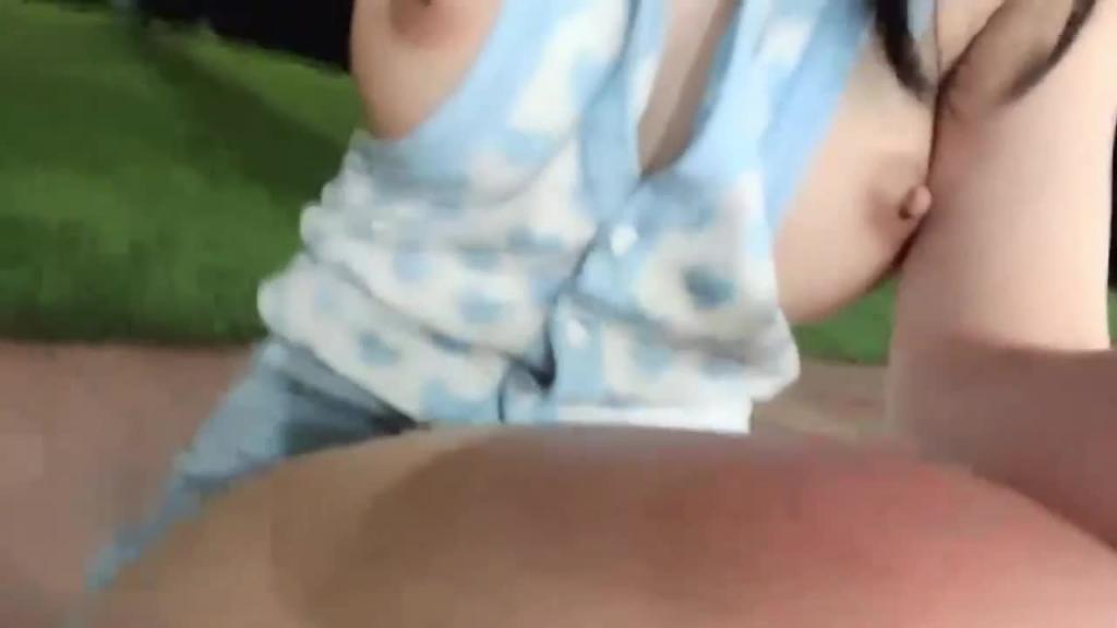 极品小萝莉粉嫩巨乳户外漏出街头大尺度自慰 预览截图 9