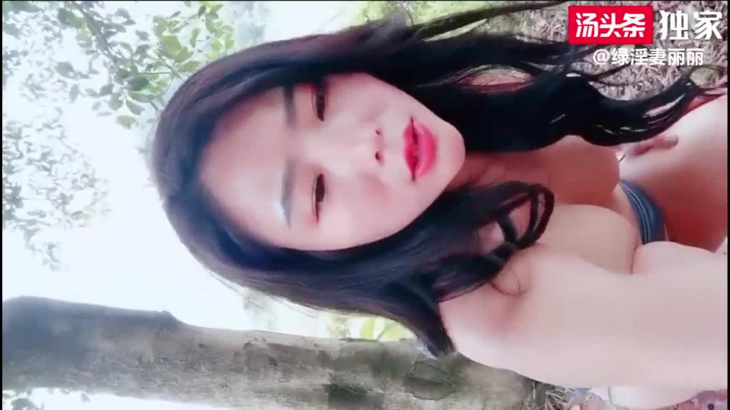 爆乳美娇娘户外公园勾引绿化大叔,倒贴钱干穴爆菊喷水!精液腥臭超多深喉吞精好上头 预览截图 1
