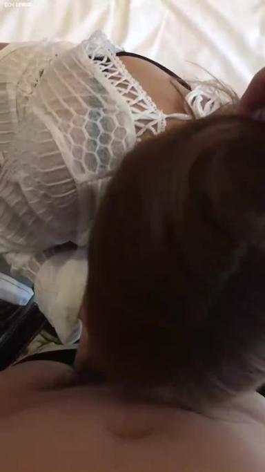 诱惑少妇舔屌 预览截图 4