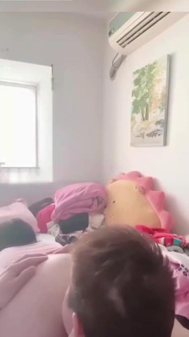 快手16w粉丝 常如意 线下感谢大哥视频流出 预览截图 11