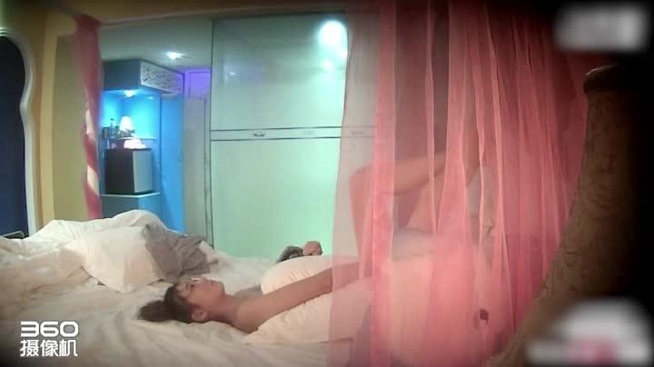 【酒店盗摄】小学语文老师,知性美女神放纵激情的淫娃 预览截图 12