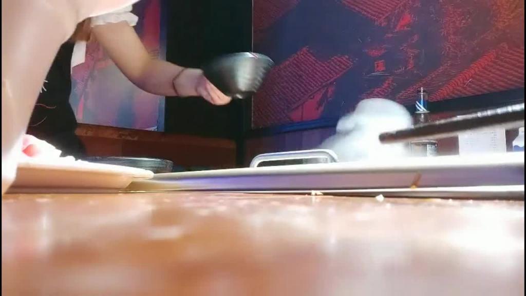 【良家无套内射】极品颜值良家美女__一顿火锅带回酒店内射 预览截图 1