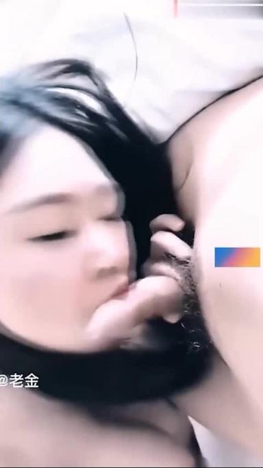 弟弟乱伦巨乳表姐把表姐给操喷了 预览截图 7