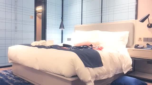 探花寻欢空姐把金主爸爸伺候舒服了 预览截图 12