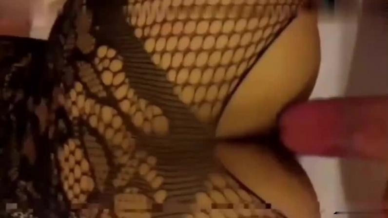 女大学生与40岁房东通奸抵房租! 预览截图 10