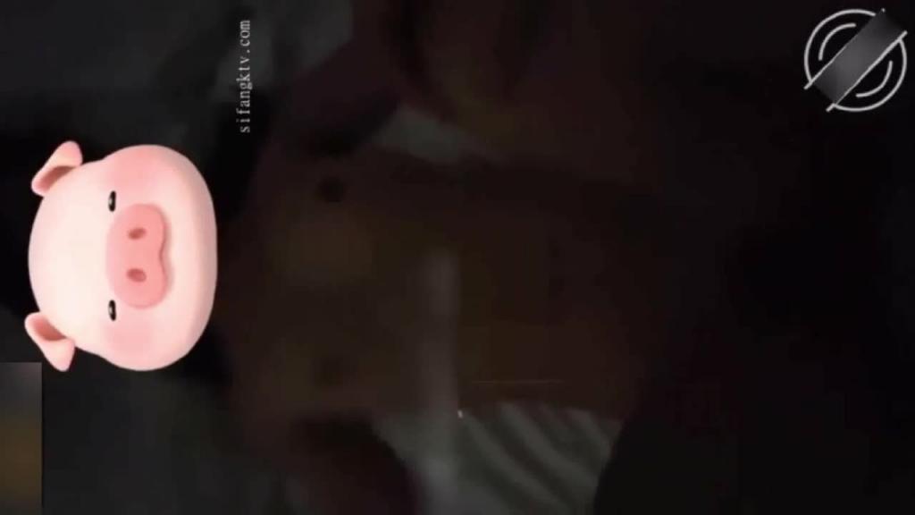 【乱伦小姨子】操的太疯狂两瓣阴唇明显的红肿 预览截图 7