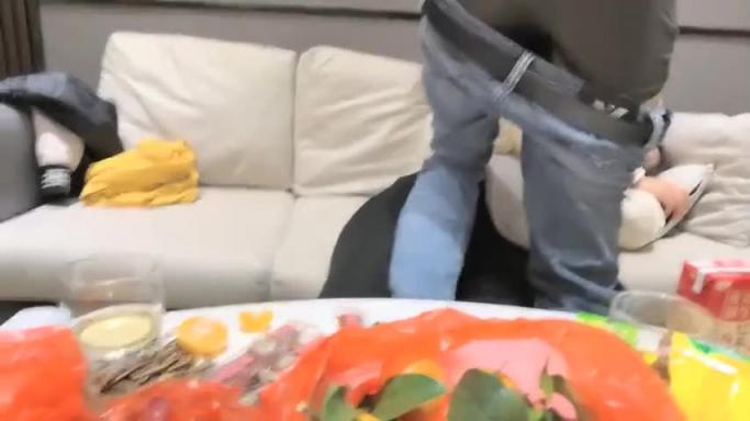 泡良大神约战良家眼镜妹 预览截图 3