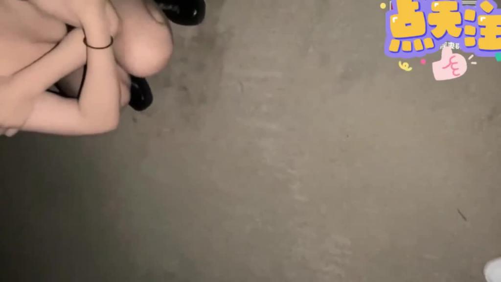 别人的老婆不当人操户外露出残暴窒息深喉呕吐内射排精 预览截图 7
