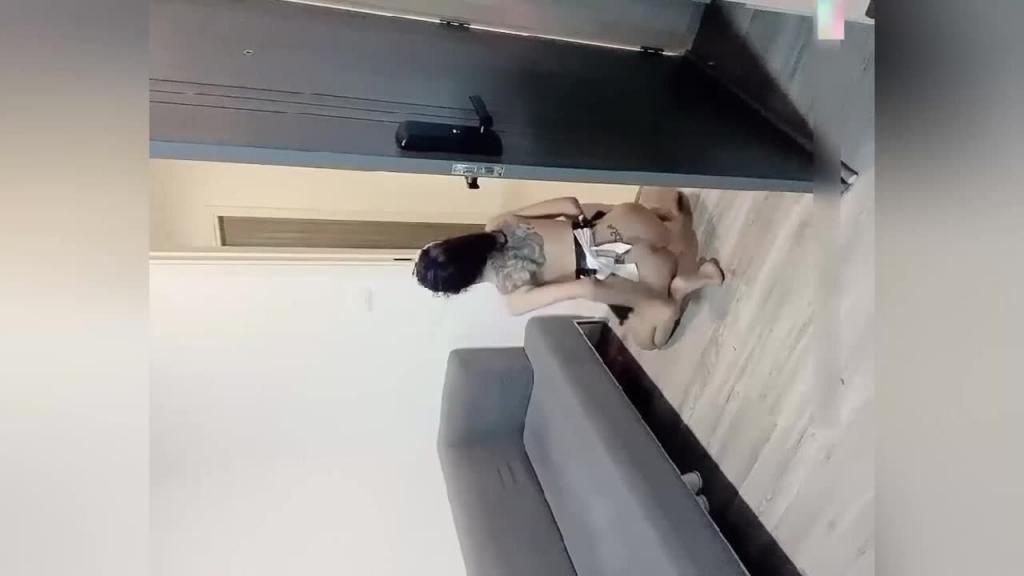 万狼求档人造巅峰颜值女神泰国网红人妖人造逼鸡巴割掉改的 预览截图 8