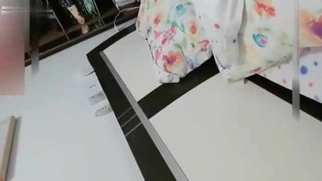 儿子精虫上脑正在做饭的妈洗澡完继续干 预览截图 2