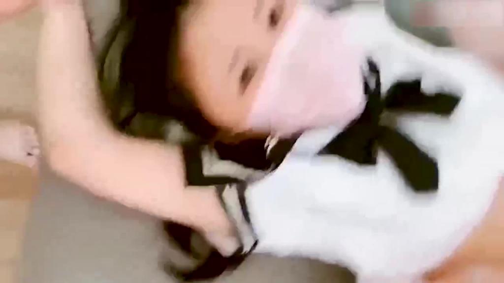 【爱萝莉】刚满18岁极品超级嫩模小萝莉 预览截图 5