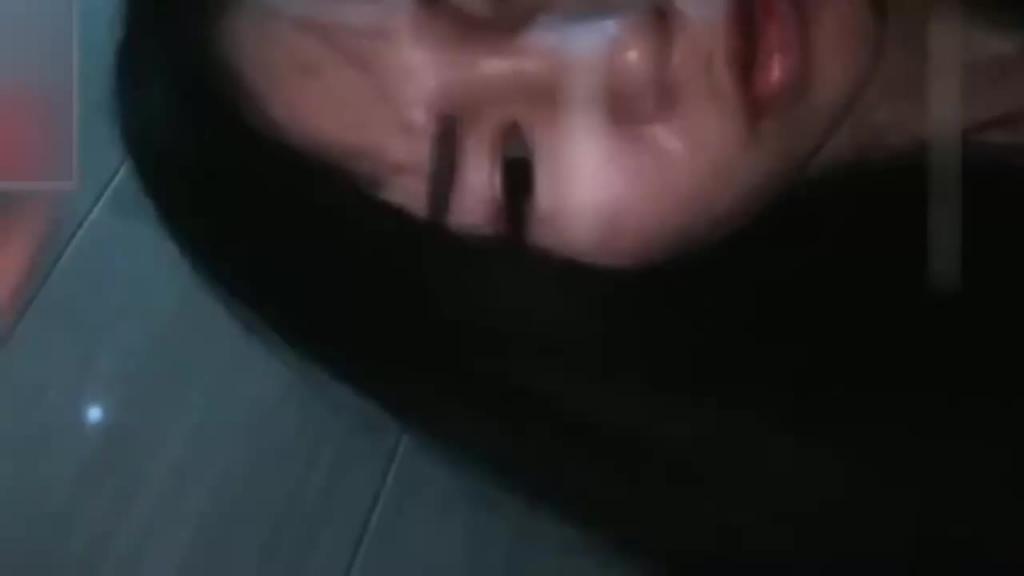户外高能网红美女主播广场酒吧搭讪飚车党到厕所啪啪 猎奇 预览截图 9