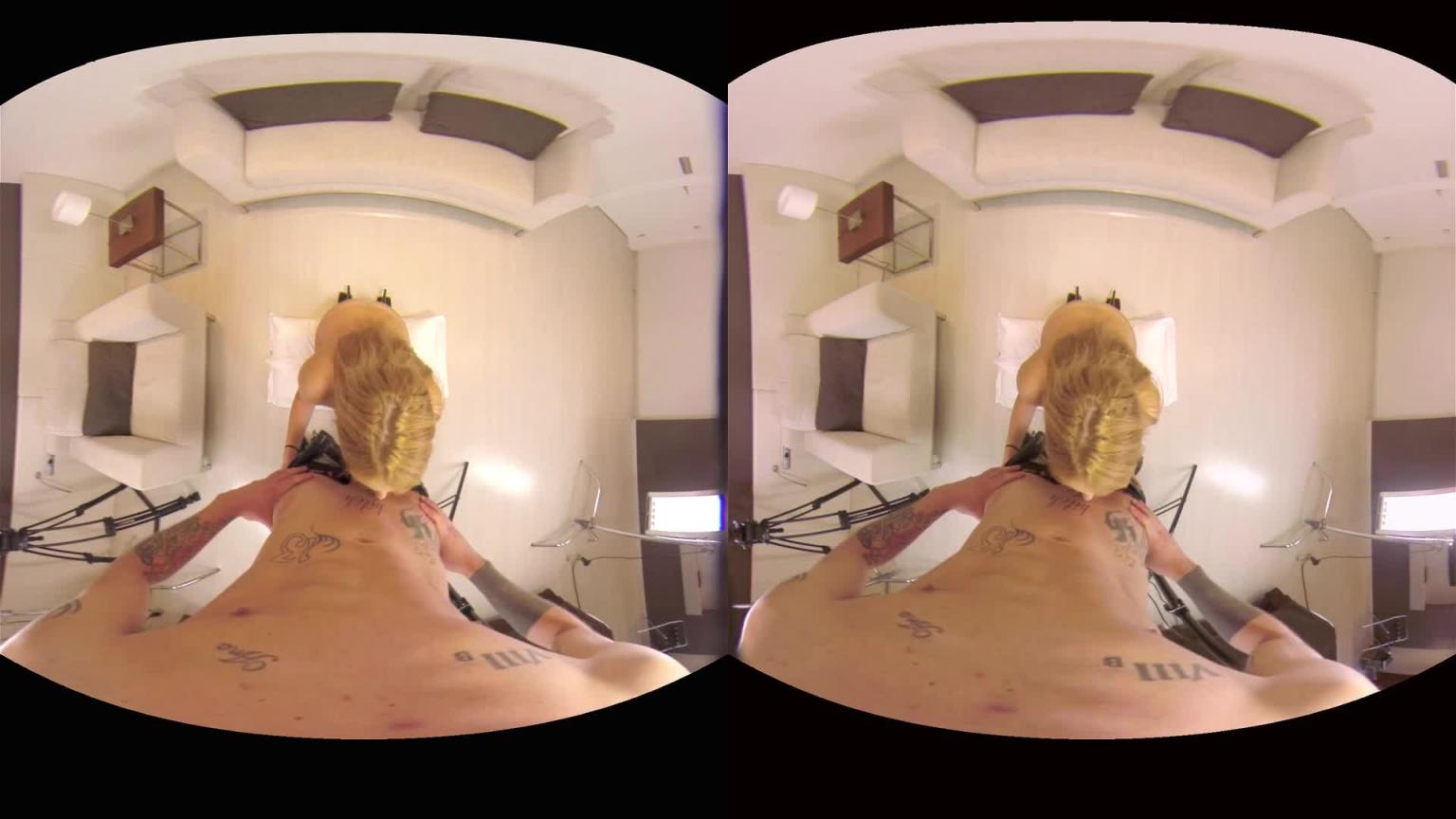 金髮巨乳妹口爆 VR-00036 预览截图 10