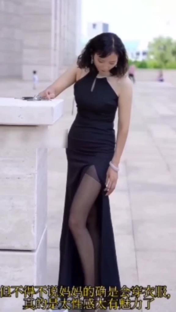 【抖音风剧情故事汇】祖孙三代操骚妈,当妈妈成为全家人的肉便器。。。 预览截图 6