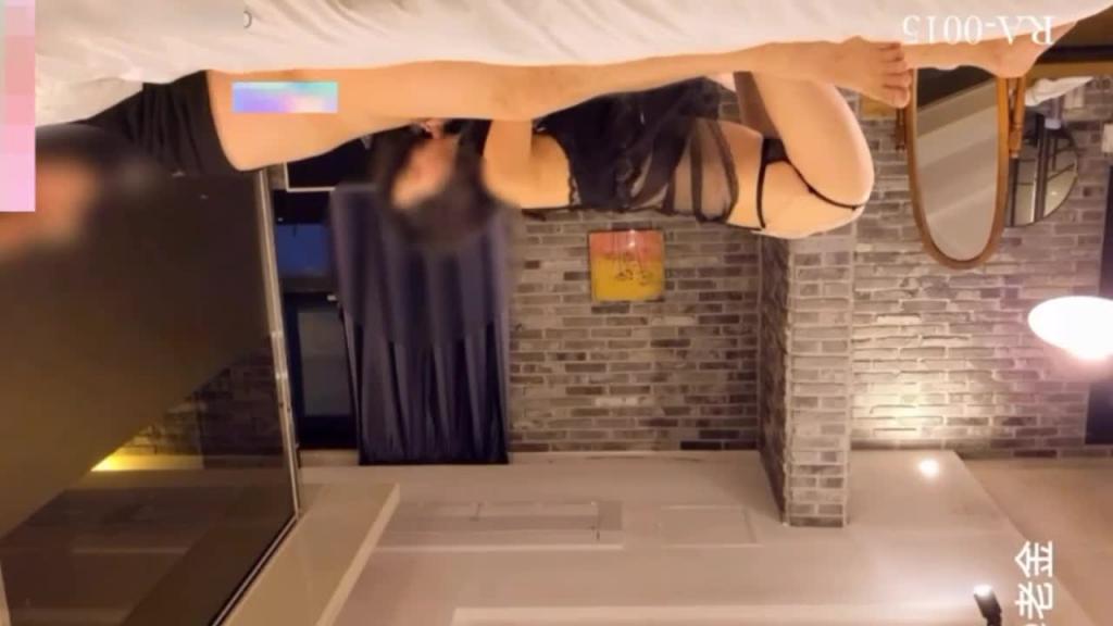 万人求高颜值气质网红空姐“奥义”金主们精盆泄欲3P视觉盛宴 预览截图 10