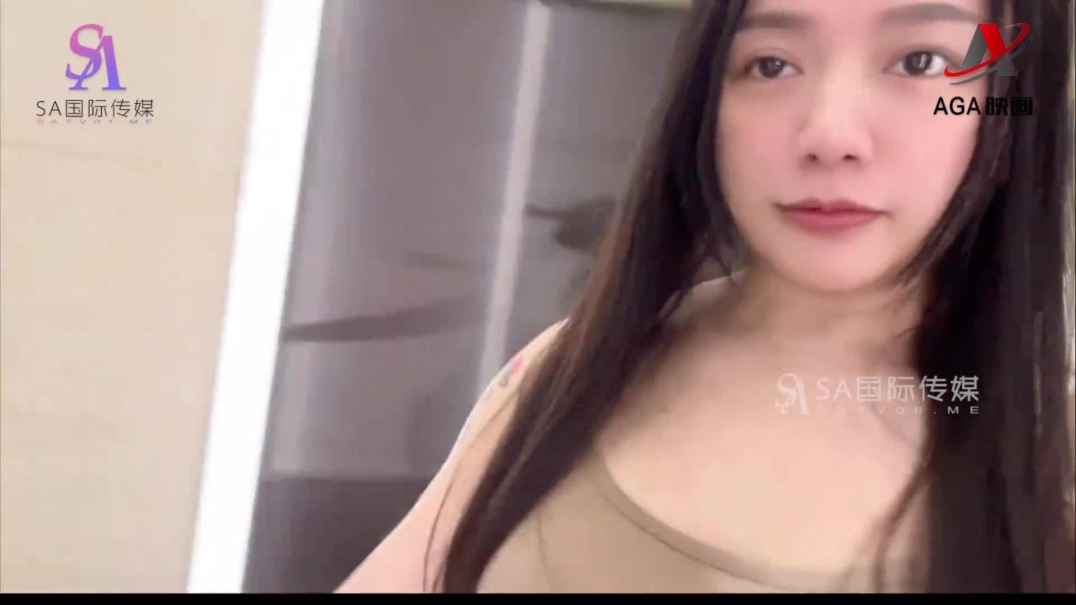 AGAW144:寂寞小姐姐到处约炮让弟弟射在奶上 预览截图 3