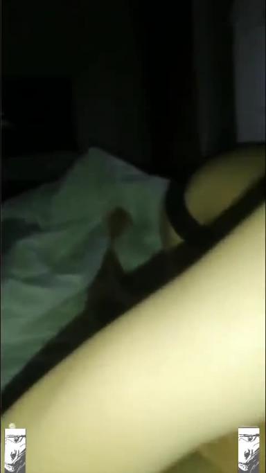 卫校毕业的高颜值护士与男友各种自拍泄密流出 预览截图 11