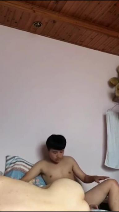 技校小情侣做爱 预览截图 5
