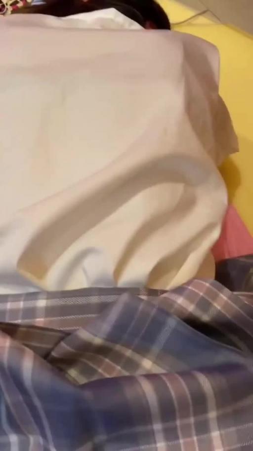 贵宾【网友投稿-天津工程大学王昕旭】背着男友绝约炮,偷情视频被曝光 预览截图 12