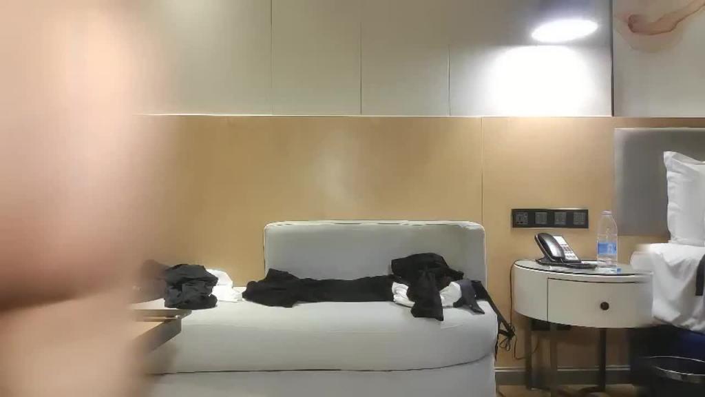 【探花寻欢】甜美脸蛋高挑身材干一半突然来人了 预览截图 11
