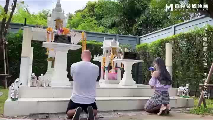 MSD-114 口爆童颜巨乳嫩妹 预览截图 1
