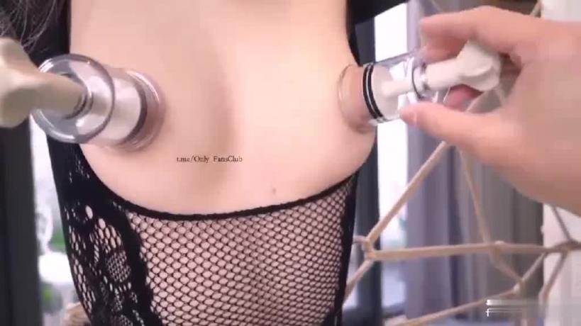风骚欲女妩媚妖艳捆绑乳夹情趣挑逗销魂呻吟热血沸腾 预览截图 2