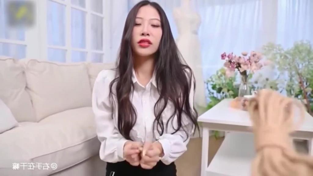 台湾爆乳模特羞耻束缚绝美母狗 预览截图 1