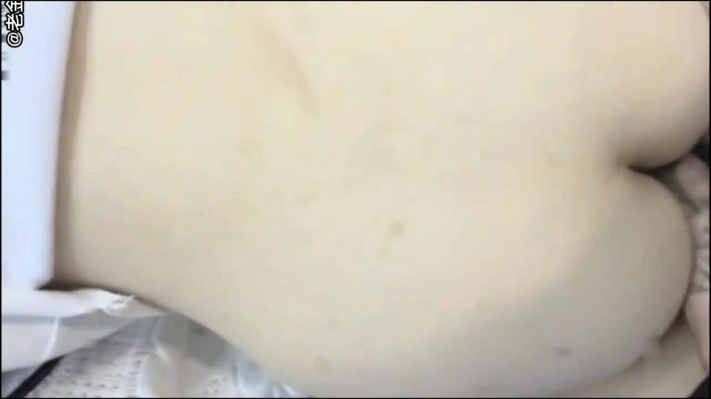 双飞18岁双胞胎小妹妹像个洋娃娃,吃伟哥双飞内射姐妹花 预览截图 6