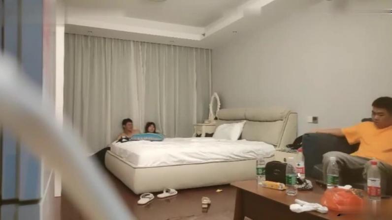 国产换妻真实记录 预览截图 7