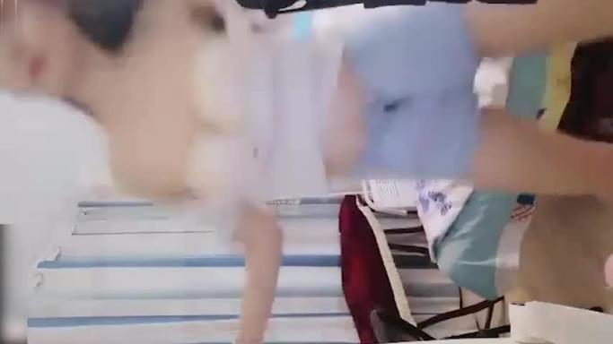 [花椒主播]清纯美女莫莫榜一大哥订制露脸裸舞诱惑 预览截图 2