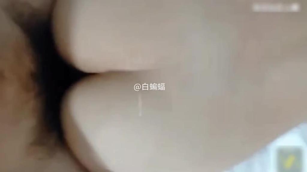 【重磅泄密】极品反差婊 禽兽自慰献身土豪内射 预览截图 7