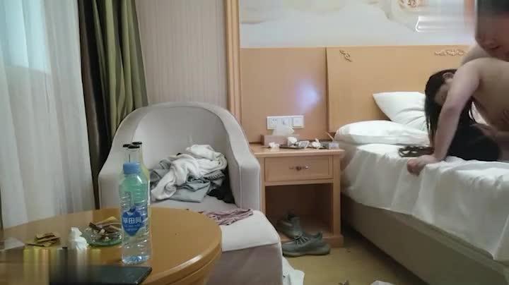 换妻探花 情欲大作 回归后续 30岁文员 预览截图 7