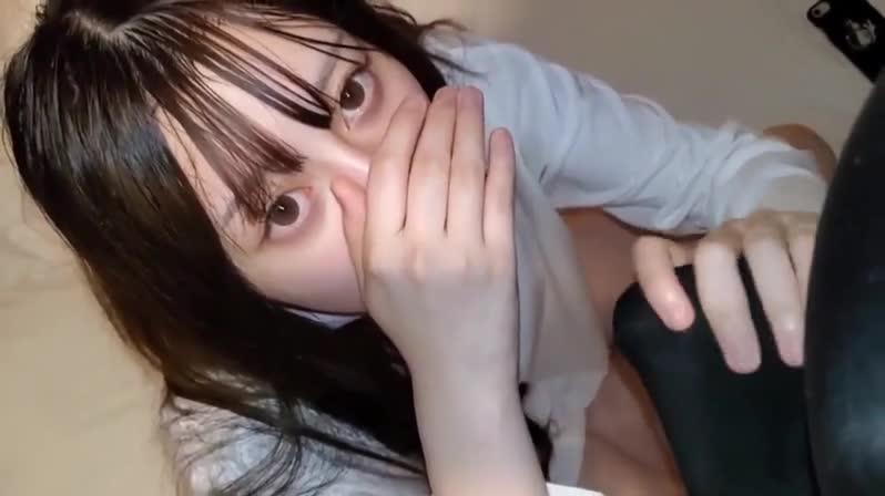 乖乖女一枚，清纯可爱，不准出声，才会免受，皮肉之苦 预览截图 5